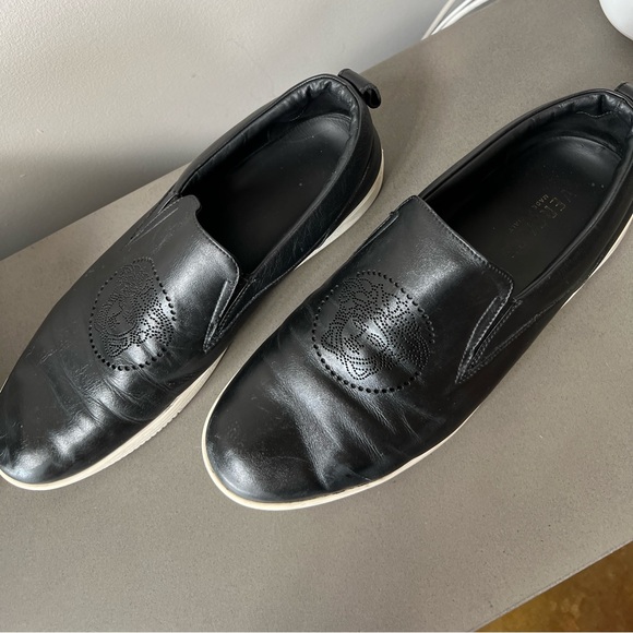 Versace leather slip ins in size 13 - Picture 4 of 8